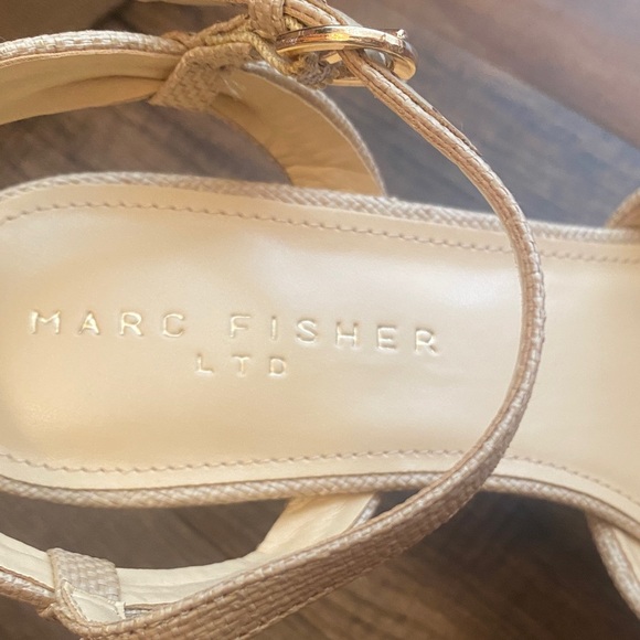 Marc Fisher Beige Platform Heels - Picture 2 of 8